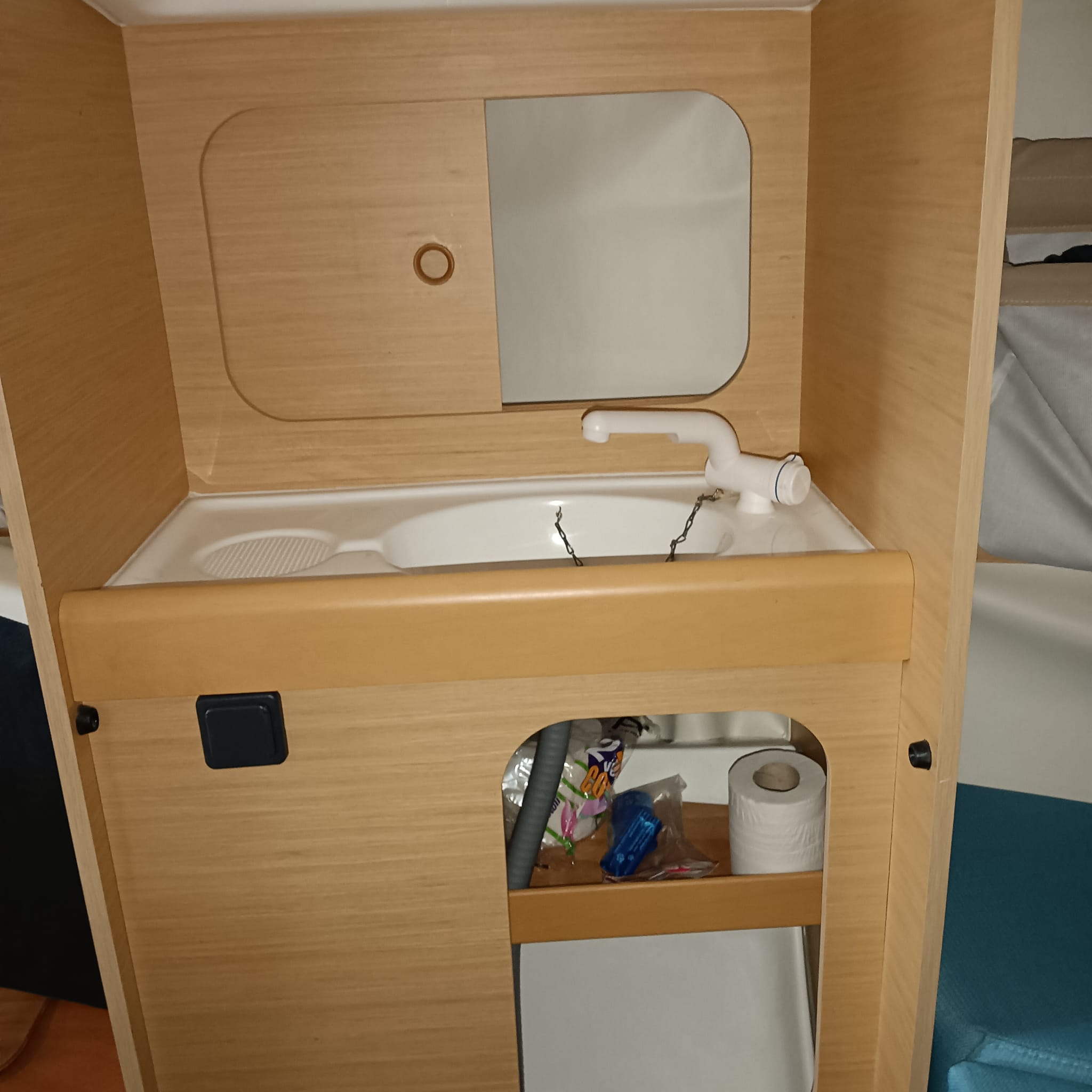 Neomarine - Vendita usato - FIRST 25.7 S - con possibilità di posto barca