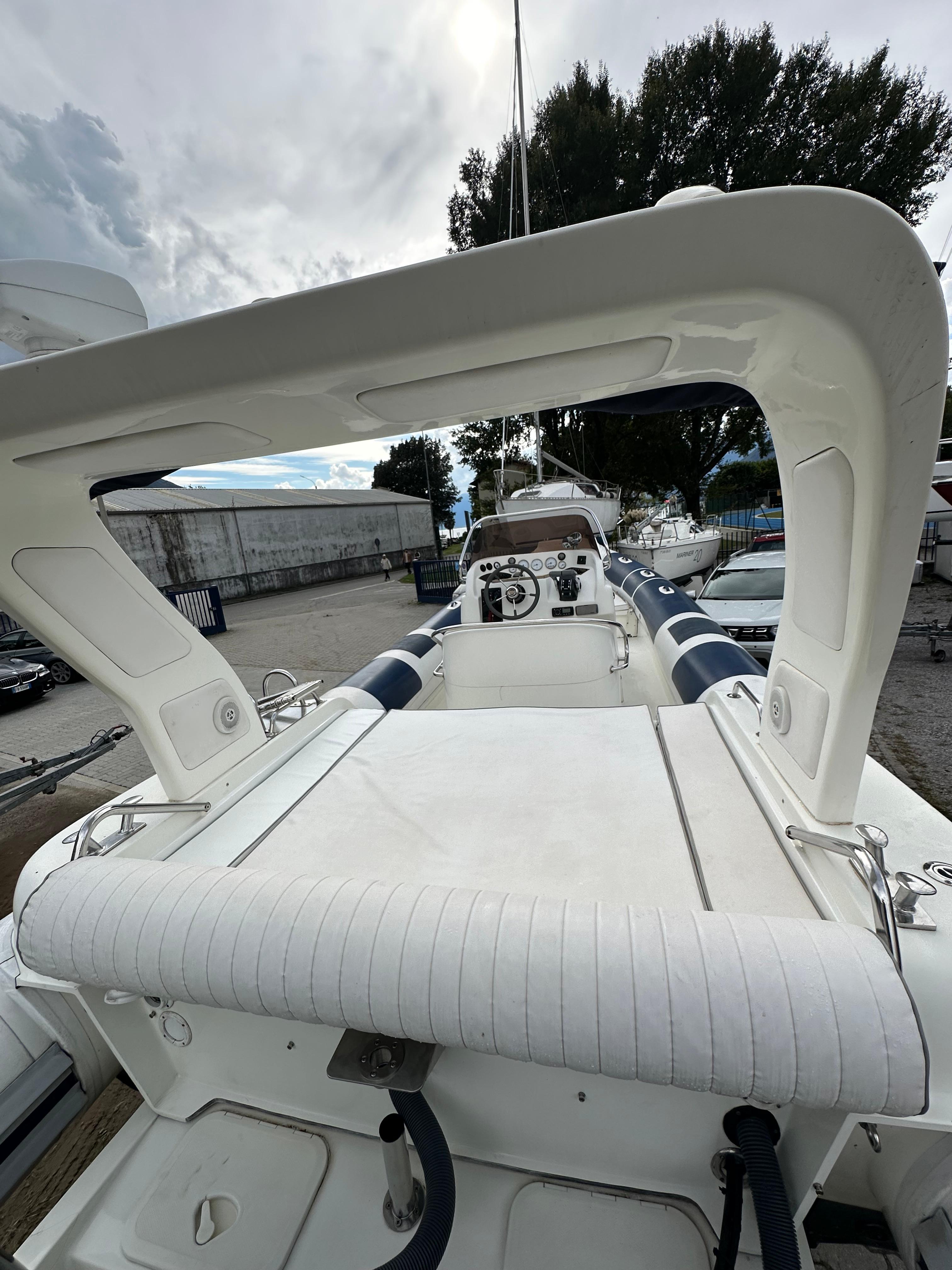 Neomarine - Vendita usato - Gommone AB840 FB