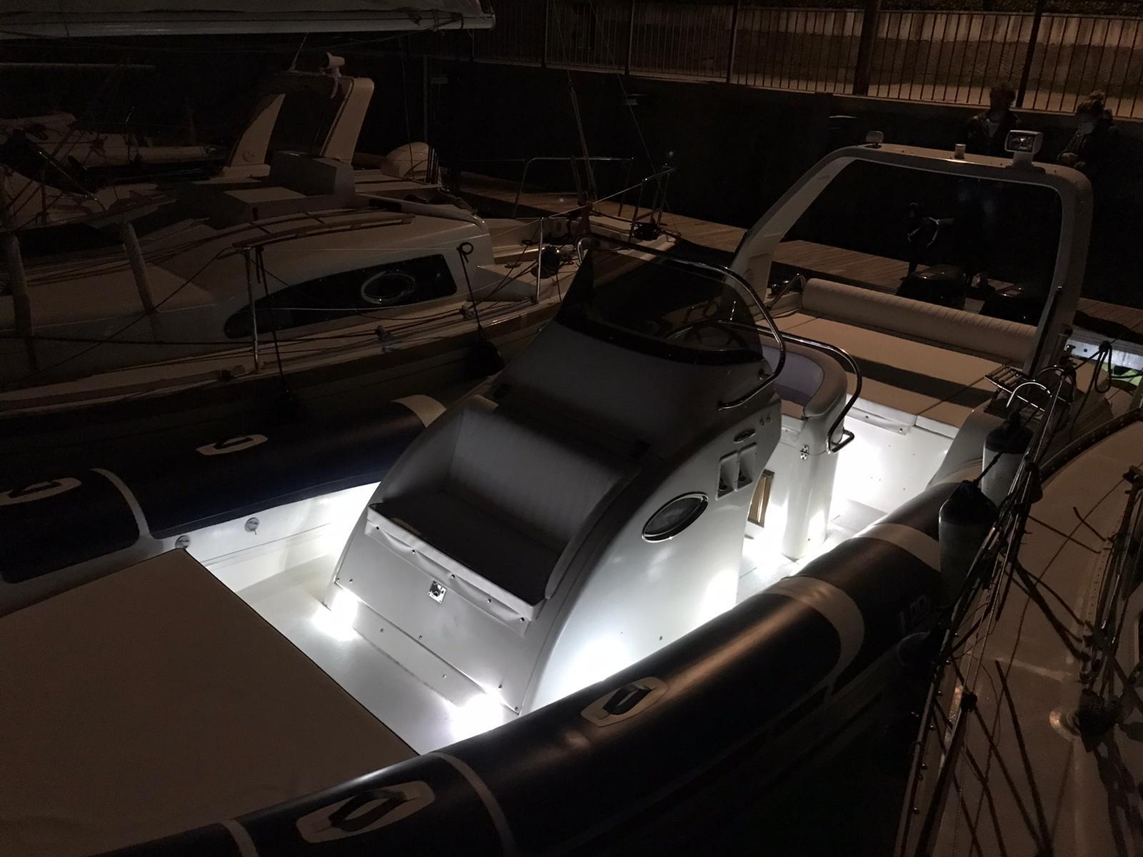 Neomarine - Vendita usato - Gommone AB840 FB