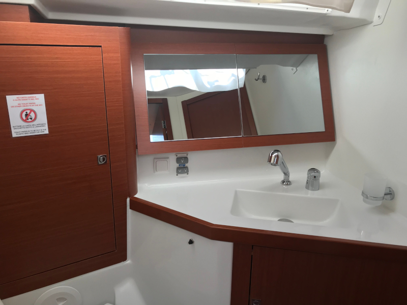 Neomarine - Vendita usato - BENETEAU OCEANIS 45