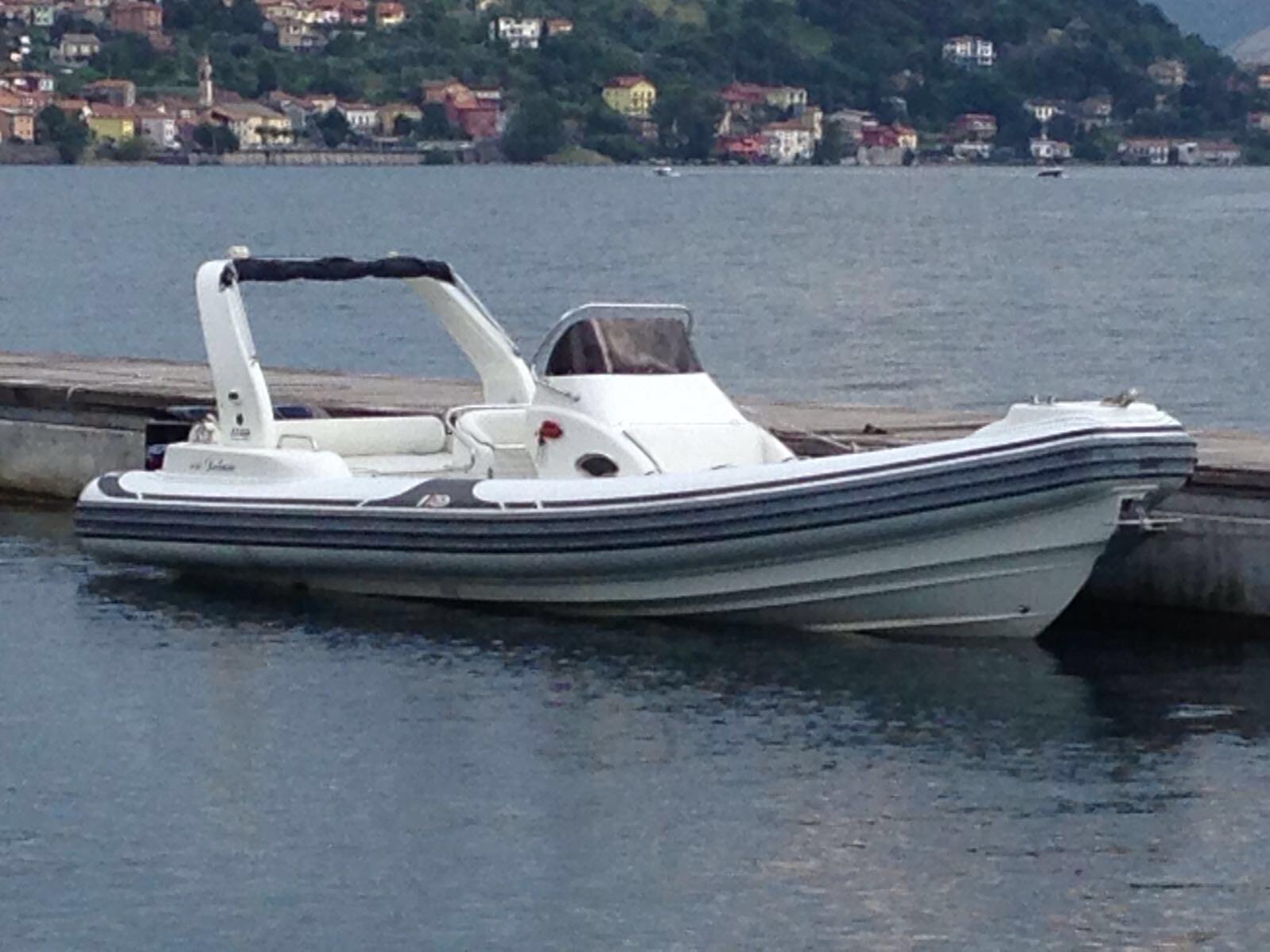 Neomarine - Vendita usato - Gommone AB840 FB