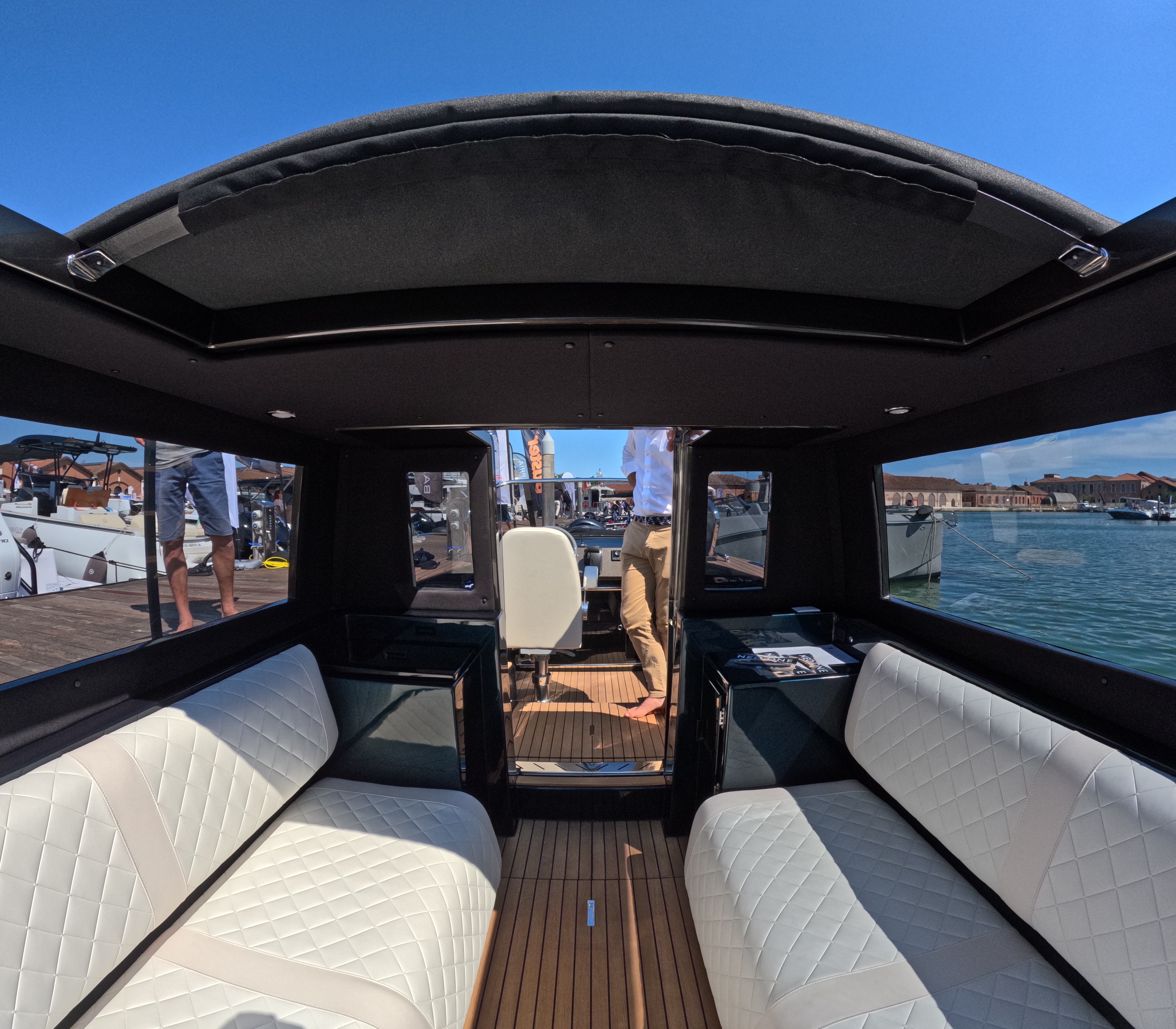 Neomarine - Vendita usato - Taxi boat NEO ONE - NUOVO
