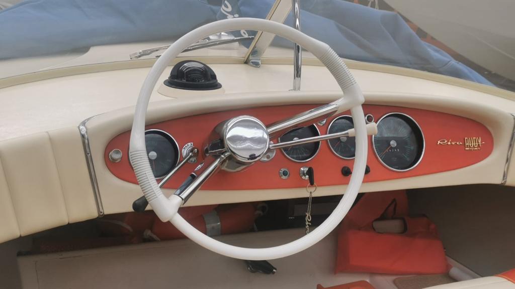 Neomarine - Vendita usato - Riva Rudy Super