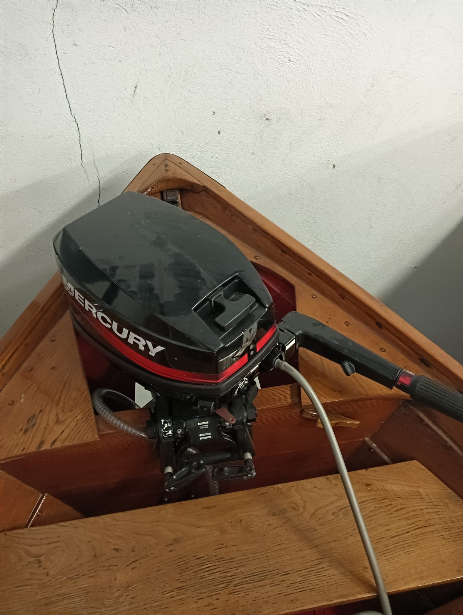 Neomarine - Vendita usato - Lancia in legno Lucia